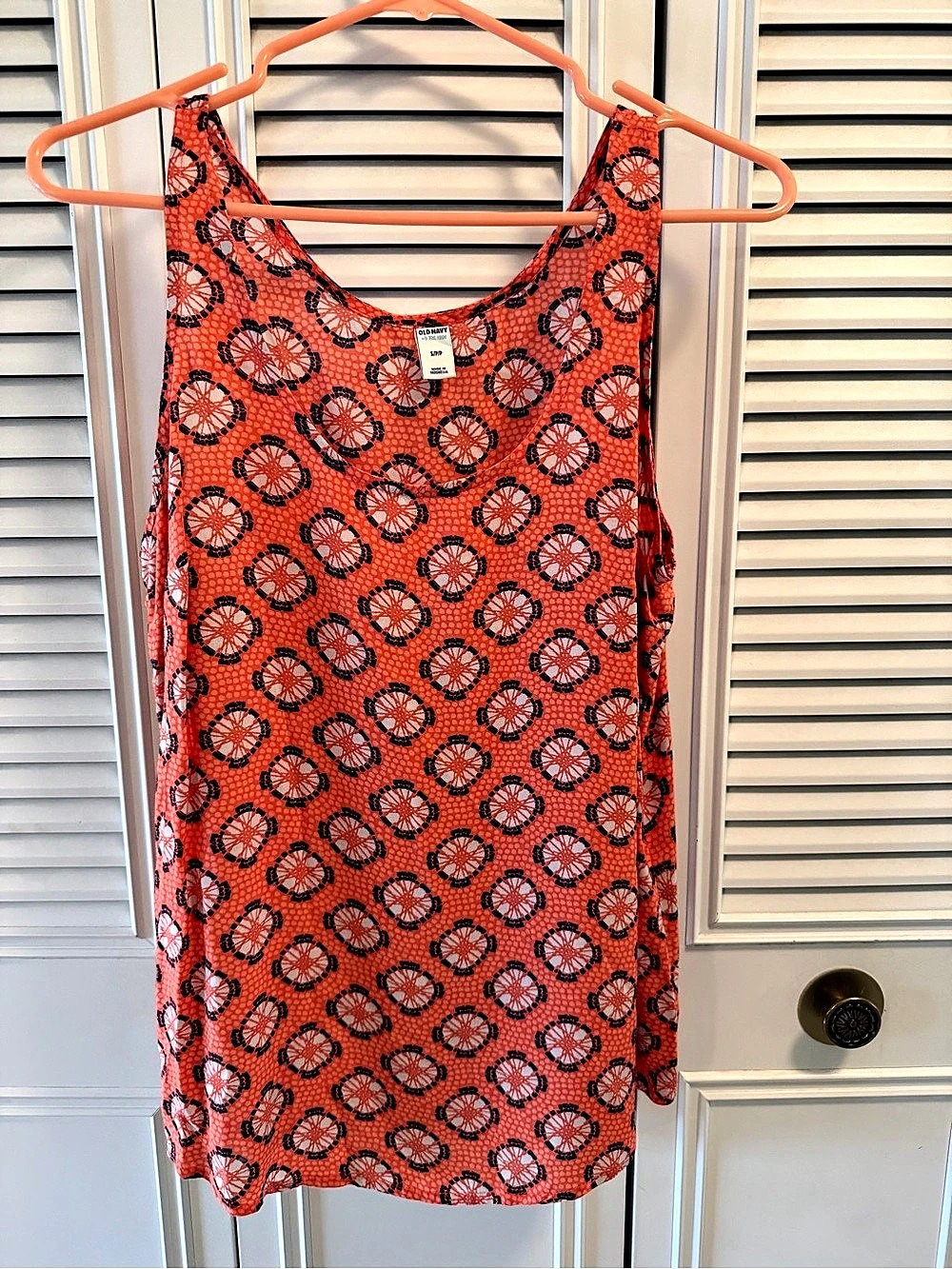 Old Navy Geometric Tank Top in Orange & Navy Size Small
